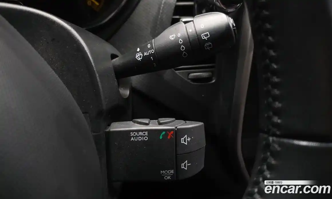 Renault QM3 2015 1.5 Автомат в Москве № 1003661, фото 19