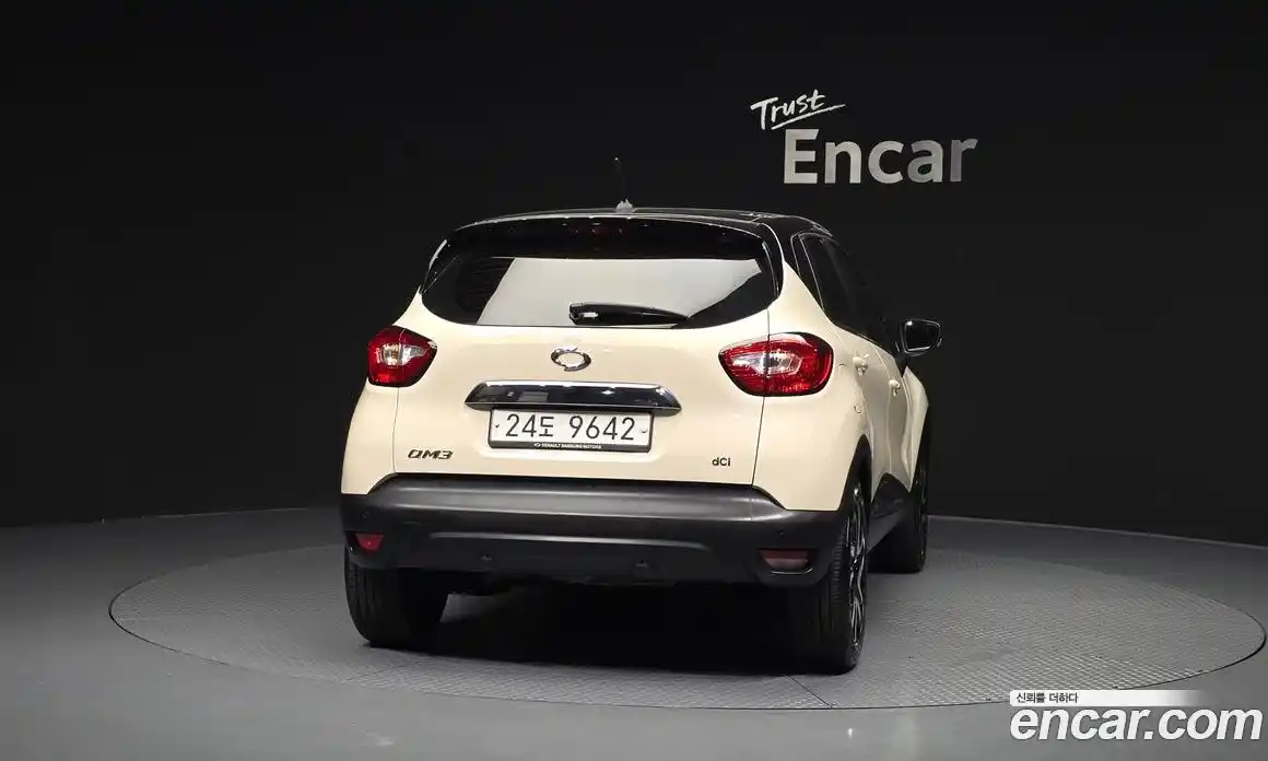 Renault QM3 2015 1.5 Автомат в Москве № 1003661, фото 4