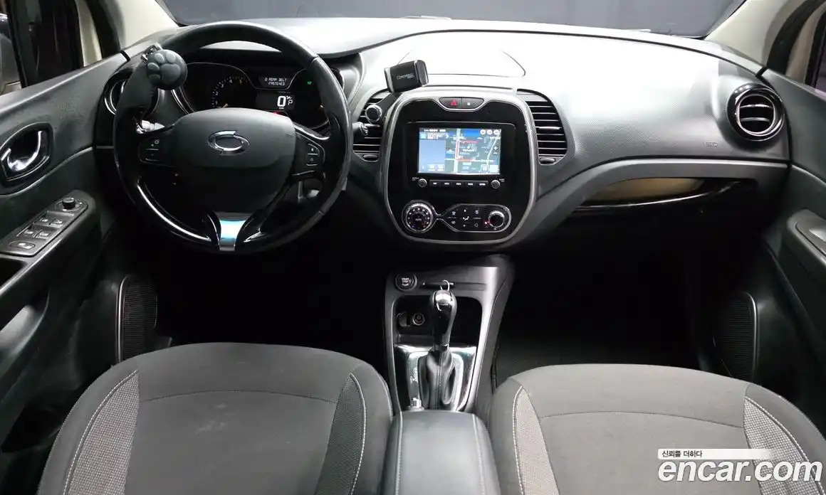 Renault QM3 2015 1.5 Автомат в Москве № 1003661, фото 7