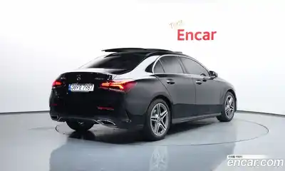 Mercedes-Benz A-Class 2023 2.0 гидро в Москве № 1005041, миниатюра 2