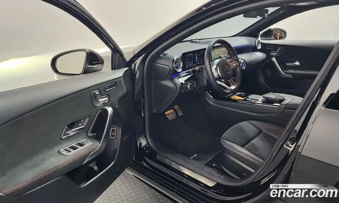Mercedes-Benz A-Class 2023 2.0 гидро в Москве № 1005041, фото 10