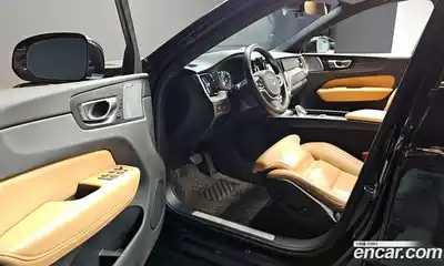 Volvo XC60 2021 2.0 гидро в Москве № 1008986, миниатюра 12