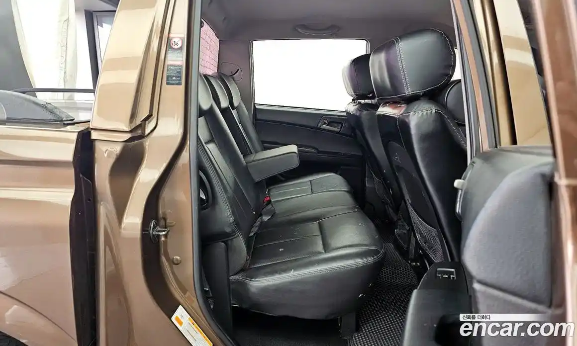 SsangYong Korando 2014 2.0 Автомат в Москве № 1011156, фото 12