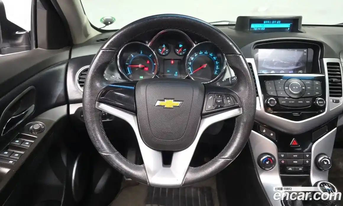 Chevrolet Cruze 2011 2.0 Механическая в Москве № 1012500, фото 13