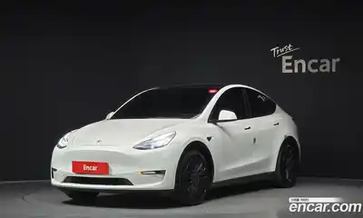 Tesla Model Y, 2021