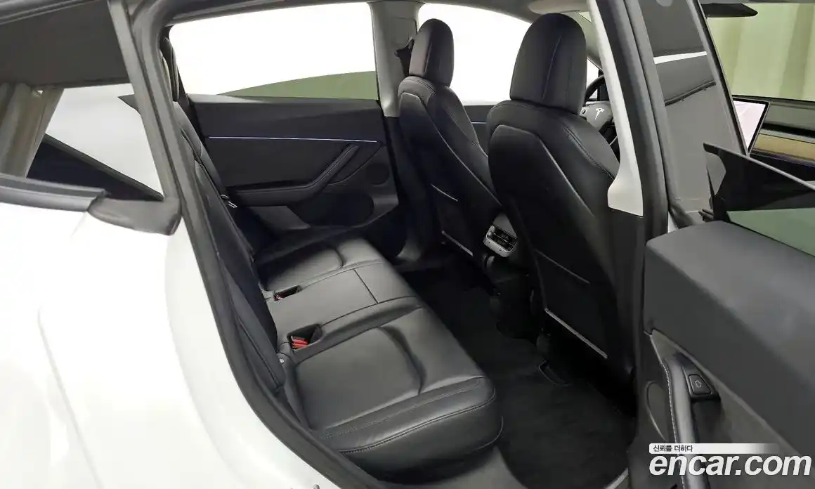 Tesla Model Y 2021 0.2 гидро в Москве № 1014275, фото 12