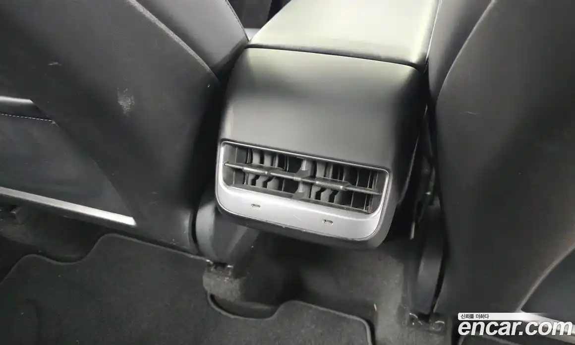 Tesla Model Y 2021 0.2 гидро в Москве № 1014275, фото 19