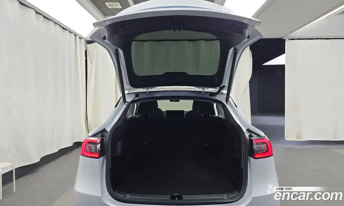 Tesla Model Y 2021 0.2 гидро в Москве № 1014275, фото 20