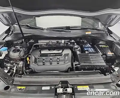 Volkswagen Tiguan 2022 2.0 гидро в Москве № 1014804, миниатюра 5