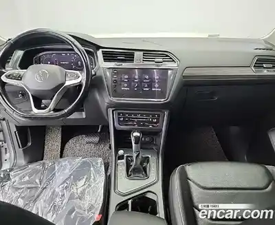 Volkswagen Tiguan 2022 2.0 гидро в Москве № 1014804, миниатюра 7