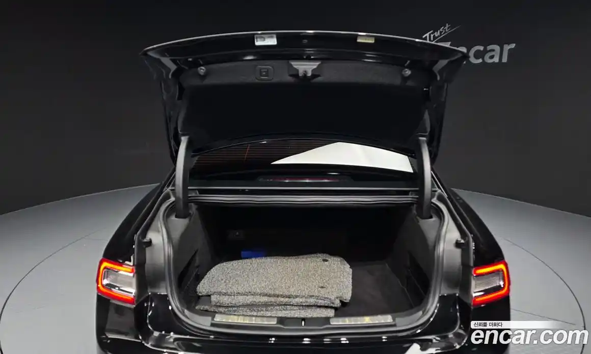 Lincoln Continental 2017 3.0 гидро в Москве № 1018981, фото 20