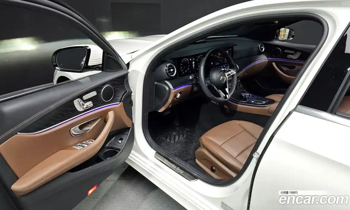 Mercedes-Benz E-Class 2023 2.0 гидро в Москве № 138740, фото 10