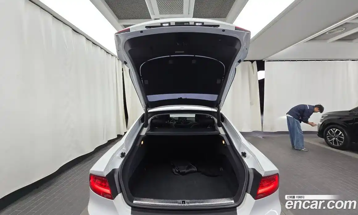Audi A7 2014 3.0 гидро в Москве № 142404, фото 20