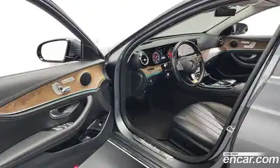 Mercedes-Benz E-Class 2018 1.9 гидро в Москве, миниатюра 10