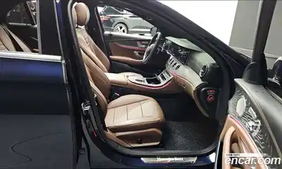 Mercedes-Benz E-Class 2022 2.0 гидро в Москве, миниатюра 11