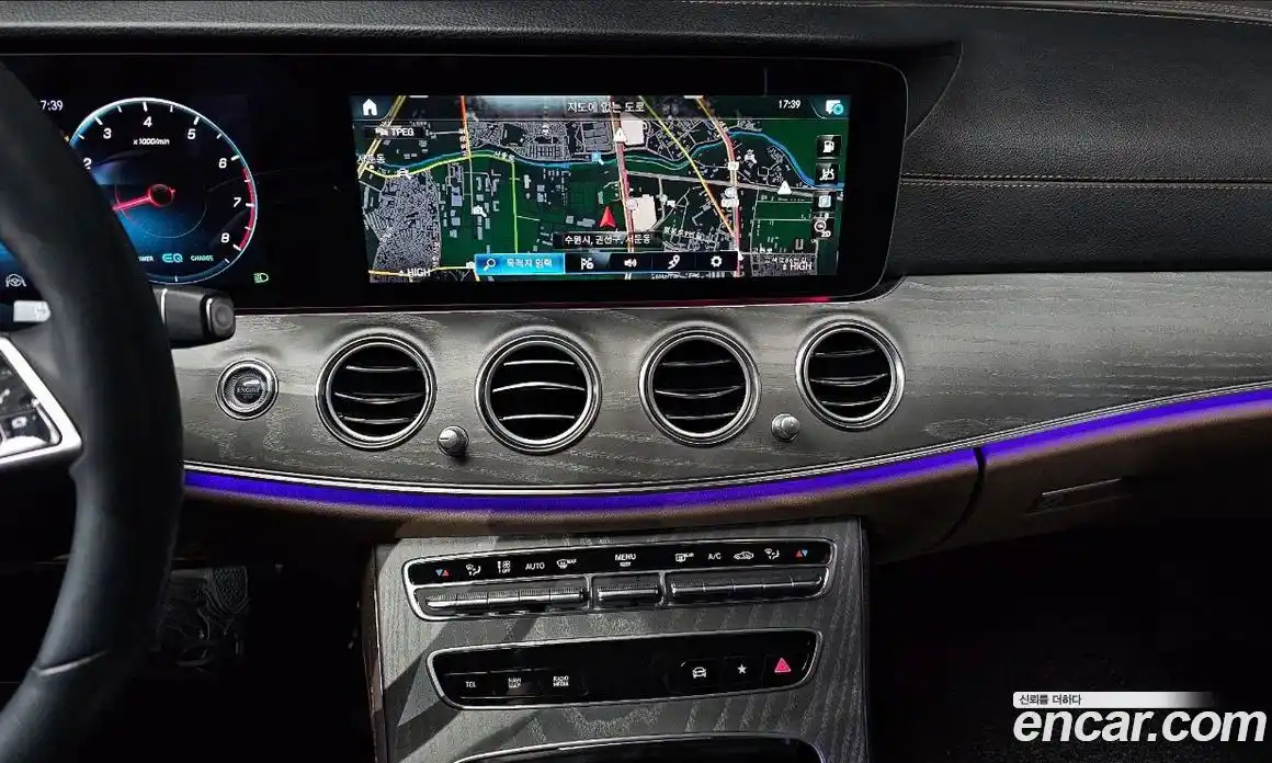 Mercedes-Benz E-Class 2022 2.0 гидро в Москве, фото 14