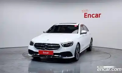 Mercedes-Benz E-Class 2021 2.0 гидро в Москве, миниатюра 3