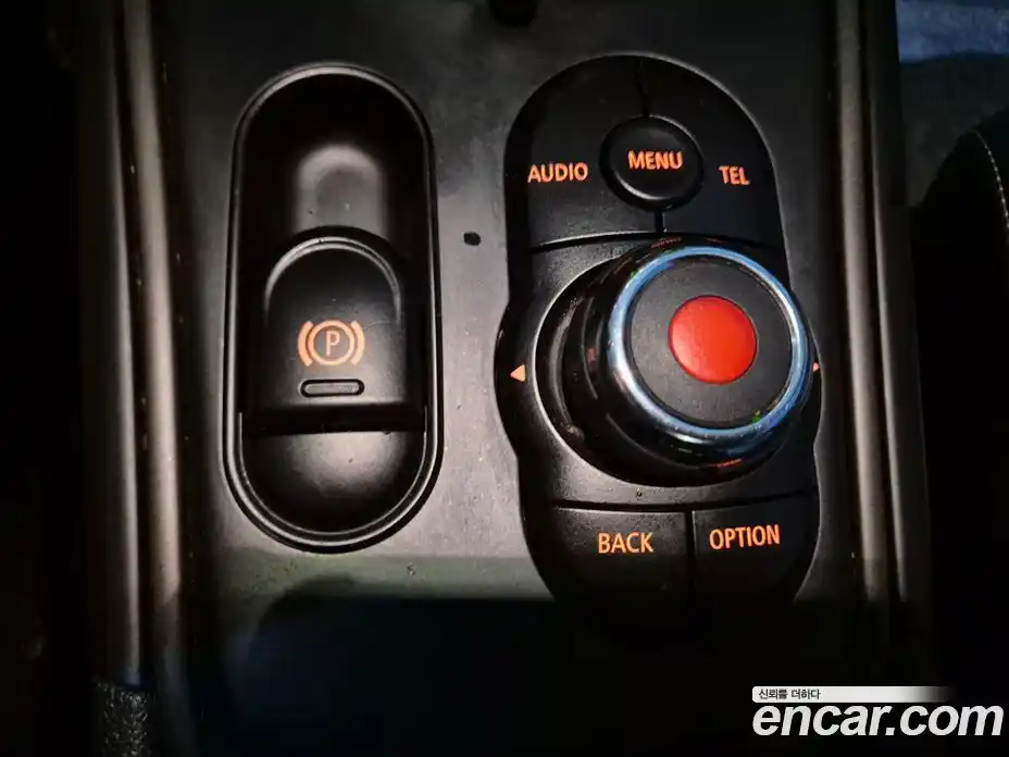 Mini Countryman 2017 2.0 гидро в Москве № 156320, фото 19