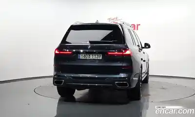 BMW X7 2020 3.0 гидро в Москве № 159279, миниатюра 4
