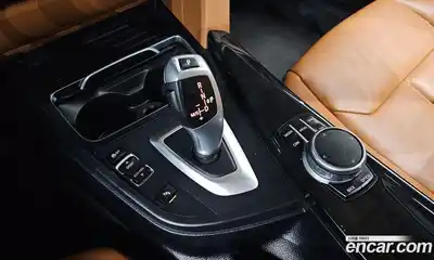 BMW 3-Series 2017 2.0 гидро в Москве № 159287, миниатюра 9