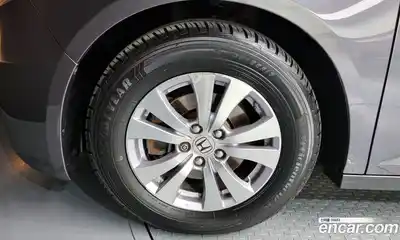 Honda Odyssey 2015 3.5 гидро в Москве № 160327, миниатюра 5