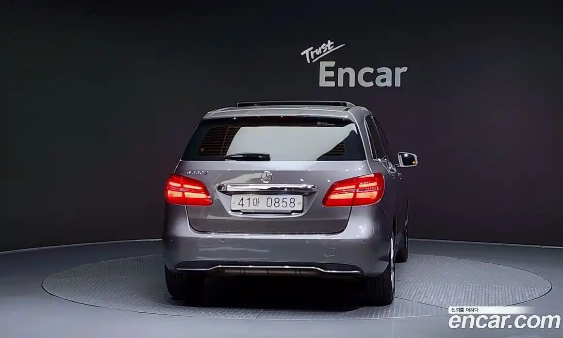 Mercedes-Benz B-Class 2016 2.1 гидро в Москве № 161039, фото 4