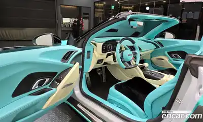 Audi R8 2021 5.2 гидро в Москве № 162497, миниатюра 11