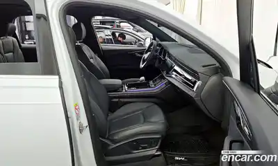 Audi Q7 2022 3.0 гидро в Москве № 163122, миниатюра 11