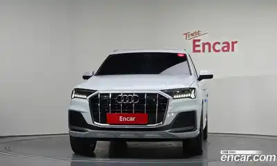 Audi Q7 2022 3.0 гидро в Москве № 163122, миниатюра 3