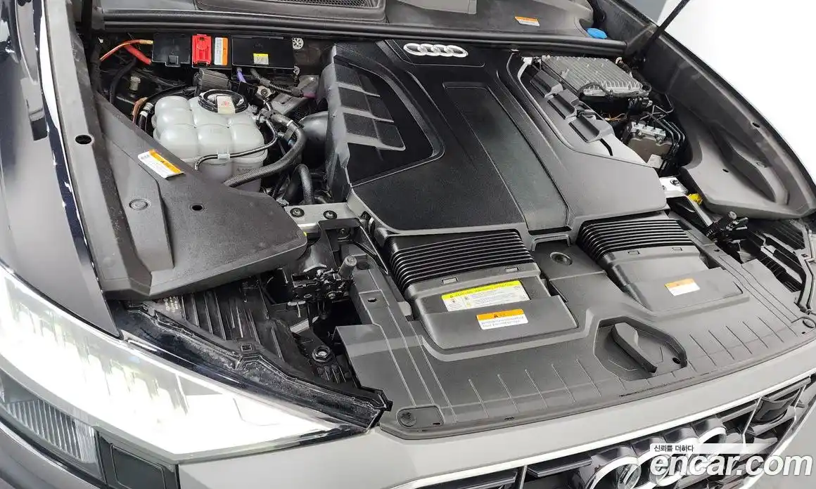 Audi Q8 2021 3.0 гидро в Москве № 163229, фото 6