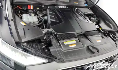 Audi Q8 2021 3.0 гидро в Москве № 163229, миниатюра 6