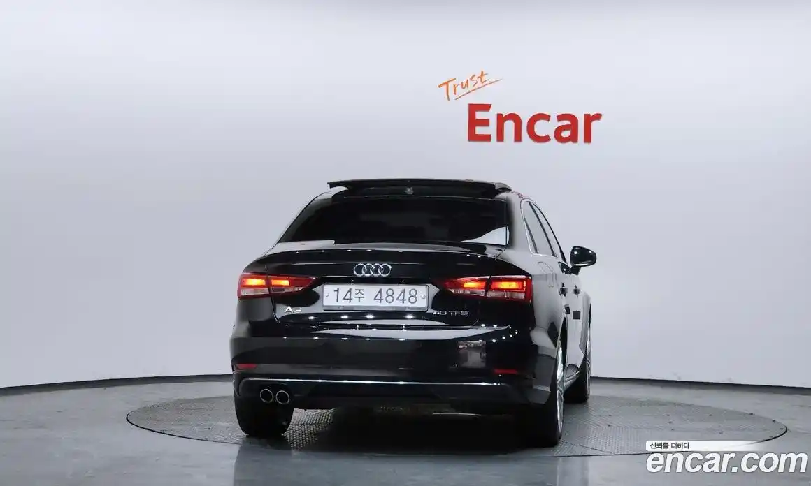 Audi A3 2018 2.0 гидро в Москве № 163387, фото 4