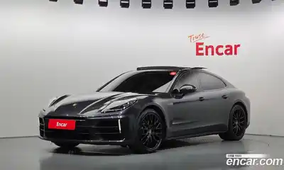 Porsche Panamera, 2024