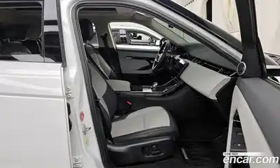 Land Rover Range-Rover Evoque 2024 2.0 гидро в Москве № 166055, миниатюра 11
