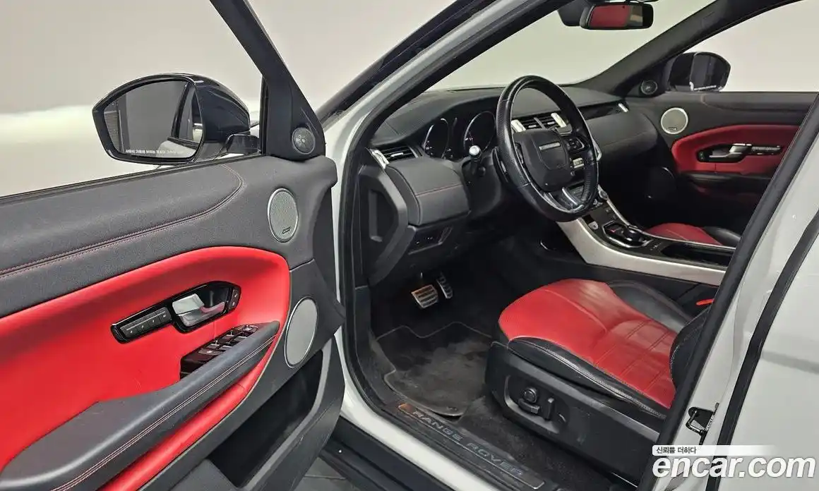 Land Rover Range-Rover Evoque 2017 2.0 гидро в Москве № 166397, фото 11
