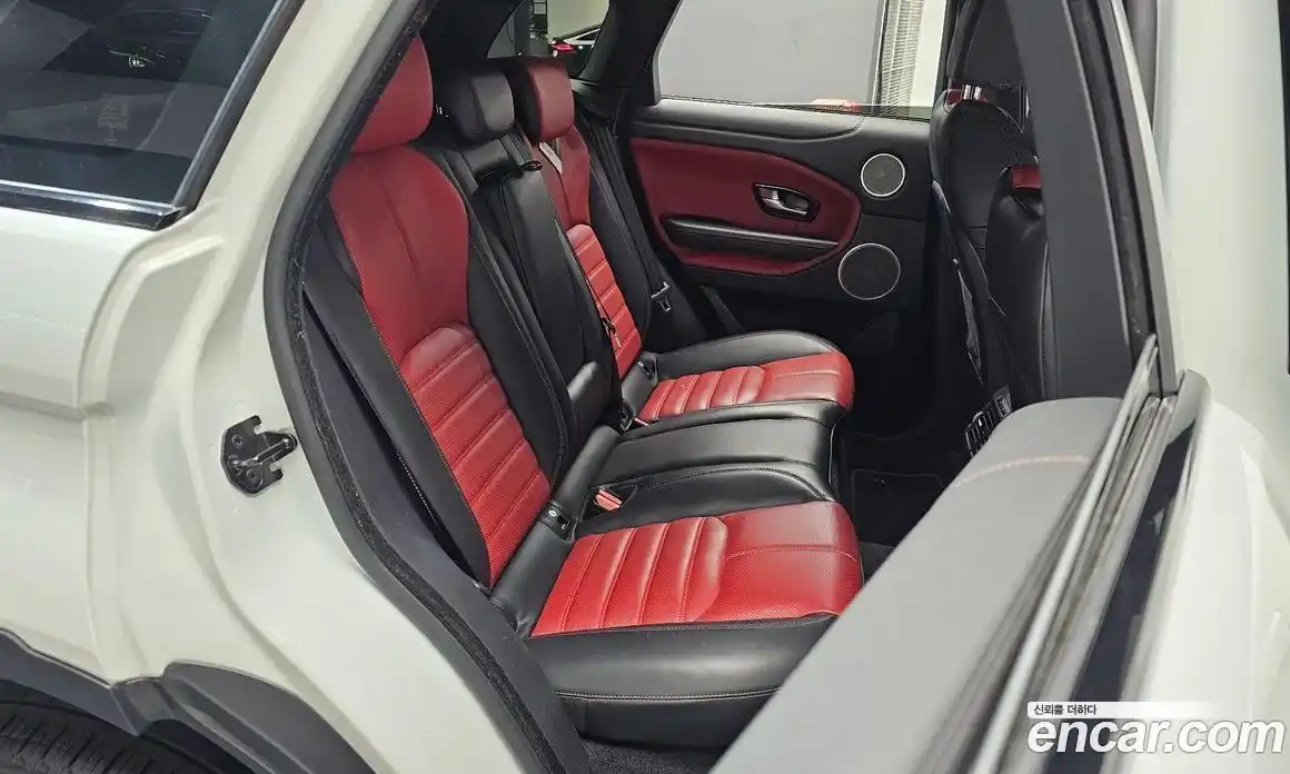 Land Rover Range-Rover Evoque 2017 2.0 гидро в Москве № 166397, фото 12