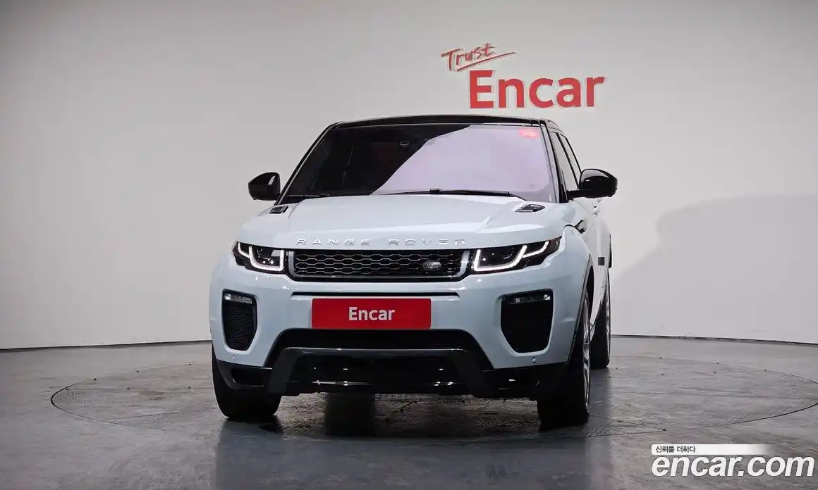Land Rover Range-Rover Evoque 2017 2.0 гидро в Москве № 166397, фото 3