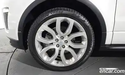 Land Rover Range-Rover Evoque 2017 2.0 гидро в Москве № 166397, миниатюра 5