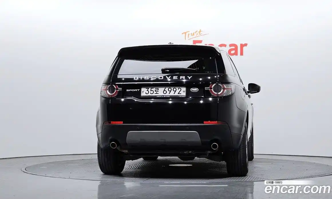 Land Rover Discovery Sport 2016 2.0 гидро в Москве № 166523, фото 4