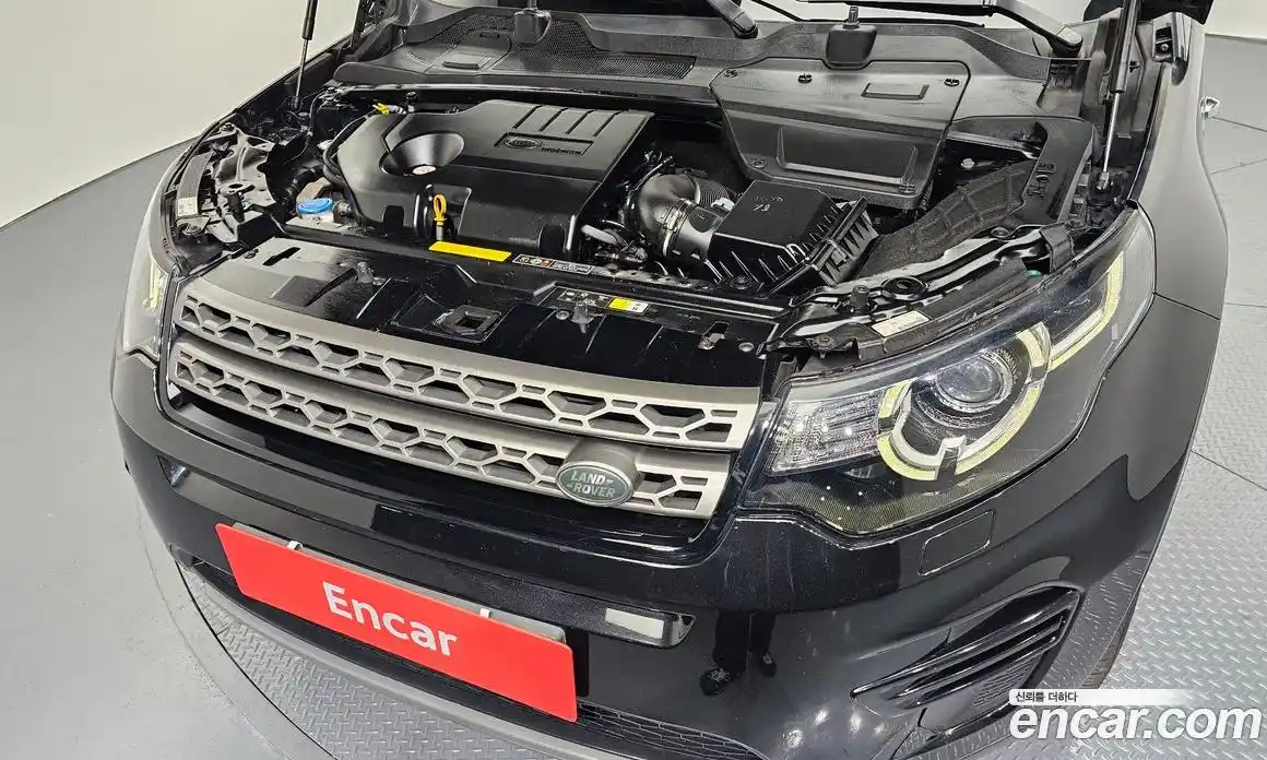 Land Rover Discovery Sport 2016 2.0 гидро в Москве № 166523, фото 6