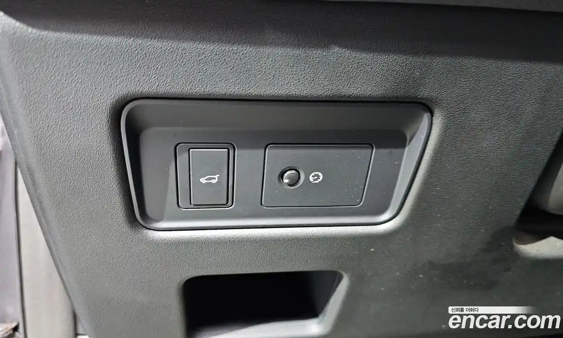 Land Rover Discovery 2018 3.0 гидро в Москве № 166568, фото 13