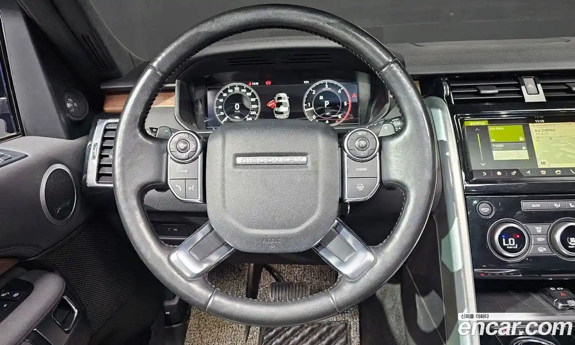 Land Rover Discovery 2018 3.0 гидро в Москве № 166568, фото 14