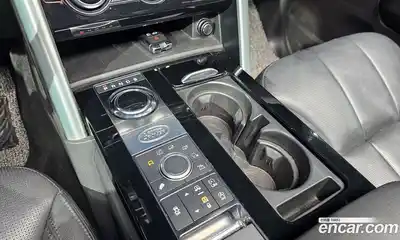 Land Rover Discovery 2018 3.0 гидро в Москве № 166568, миниатюра 9