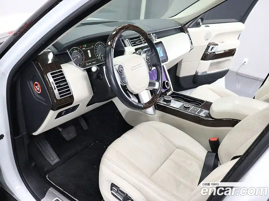 Land Rover Range-Rover 2014 5.0 гидро в Москве № 166852, фото 16
