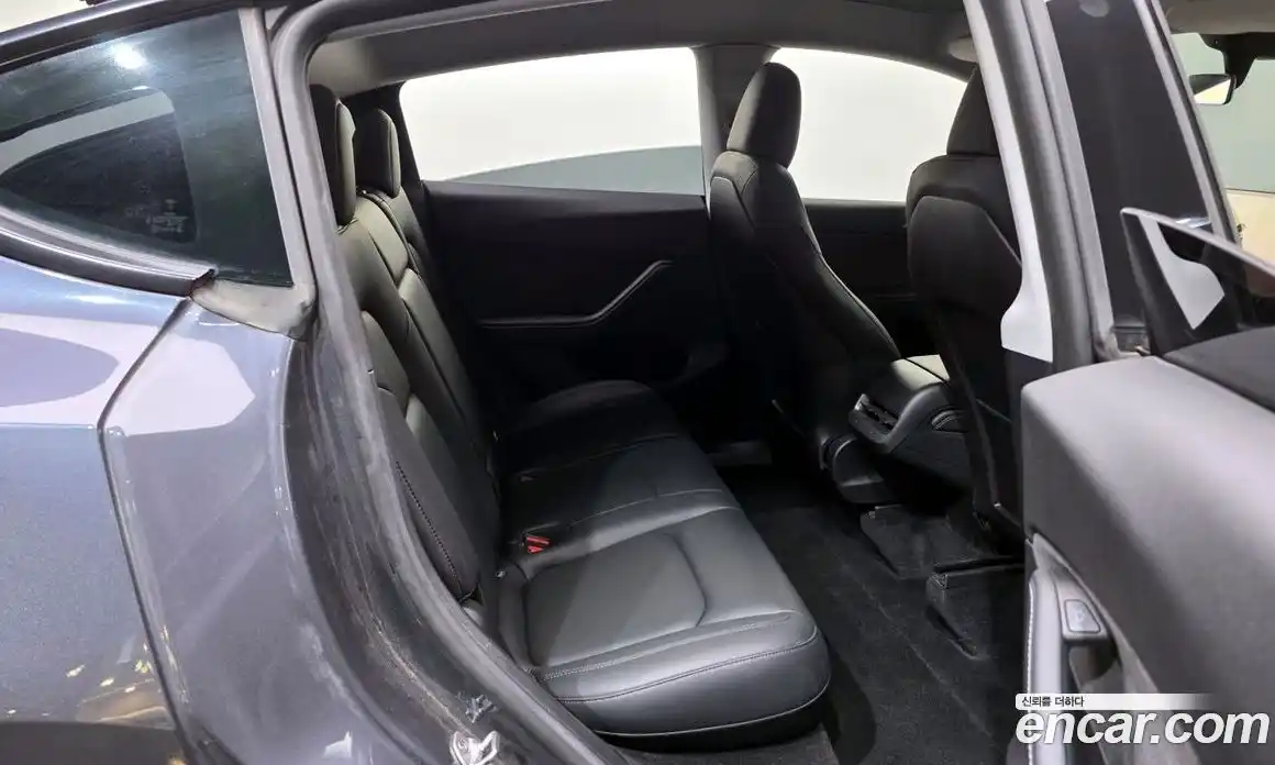 Tesla Model Y 2023 0.2 гидро в Москве № 167624, фото 12