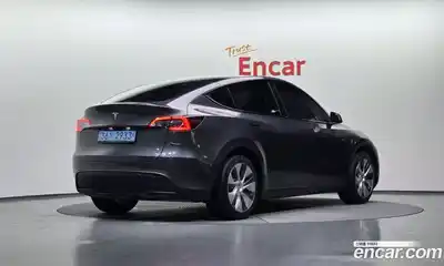 Tesla Model Y 2023 0.2 гидро в Москве № 167624, миниатюра 2