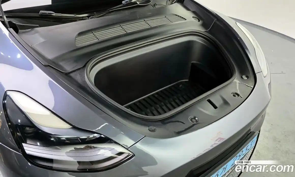 Tesla Model Y 2023 0.2 гидро в Москве № 167624, фото 6