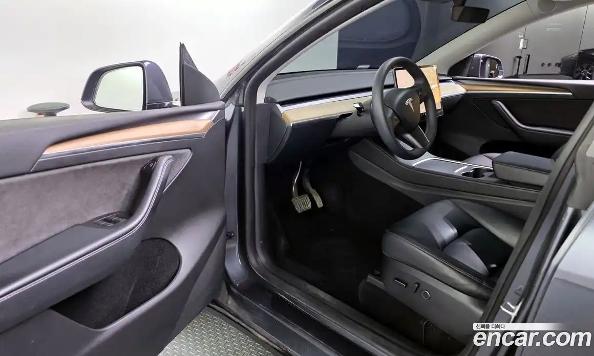 Tesla Model Y 2023 0.2 гидро в Москве № 167624, фото 10