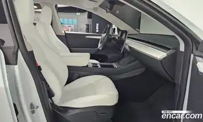 Tesla Model Y 2024 0.2 гидро в Москве № 167645, миниатюра 11