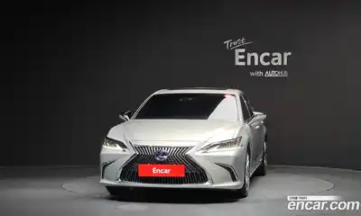 Lexus ES 2020 2.5 гидро в Москве № 168079, миниатюра 3
